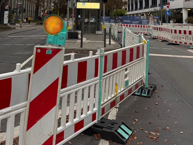 Frankfurt im Verkehrsstau: Seit vielen Jahren „irgendwie“ – und alle zahlen die Rechnung